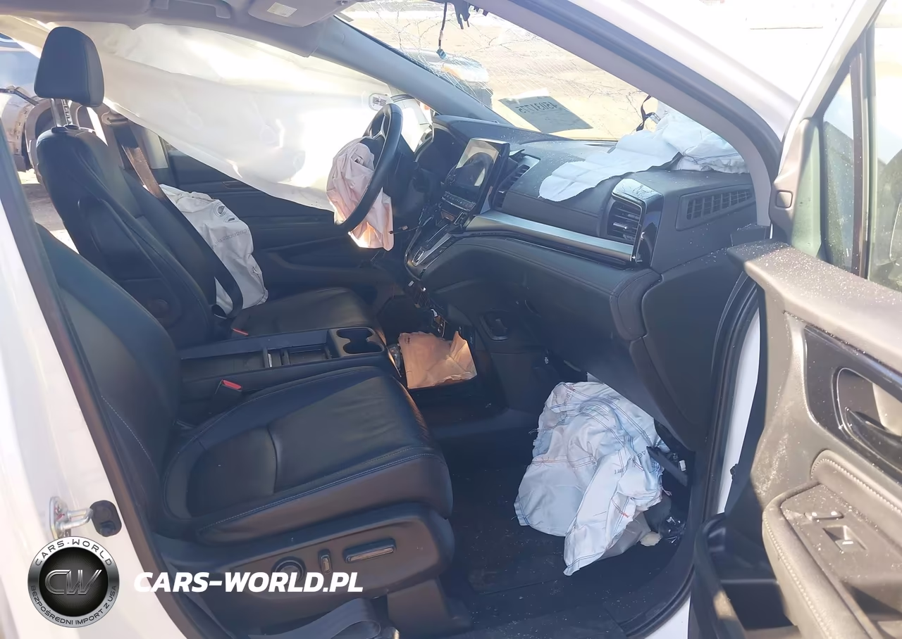 2023 Honda Odyssey Touring VIN:5FNRL6H89PB024191 - 5
