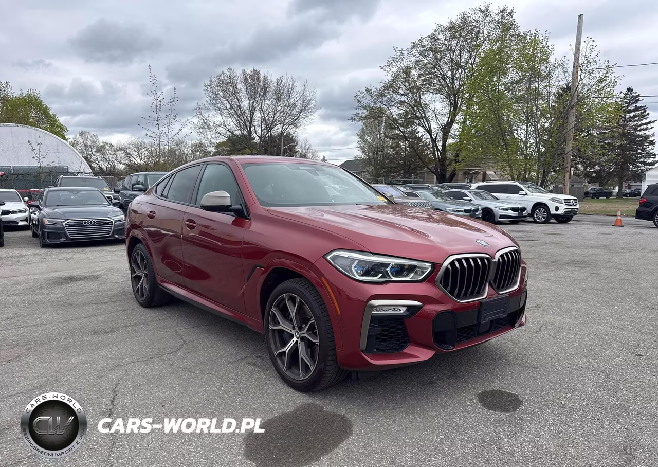 2021 BMW X6 M50I