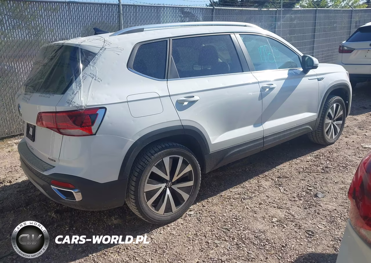 2022 Volkswagen Taos 1.5T Se VIN:3VVWX7B26NM071044 - 4