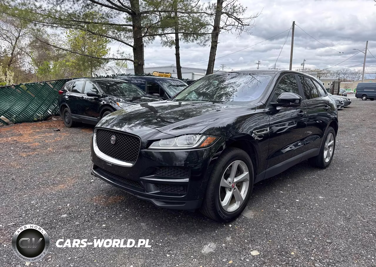 2018 Jaguar F-Pace Premium VIN:SADCJ2GX3JA235968 - 2