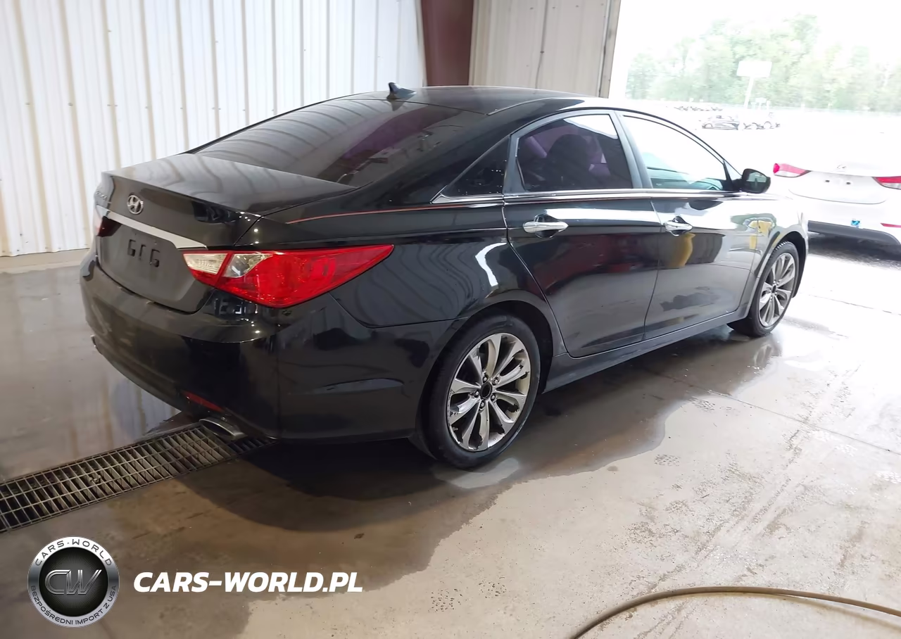 2011 Hyundai Sonata Se VIN:5NPEC4AC8BH062359 - 4