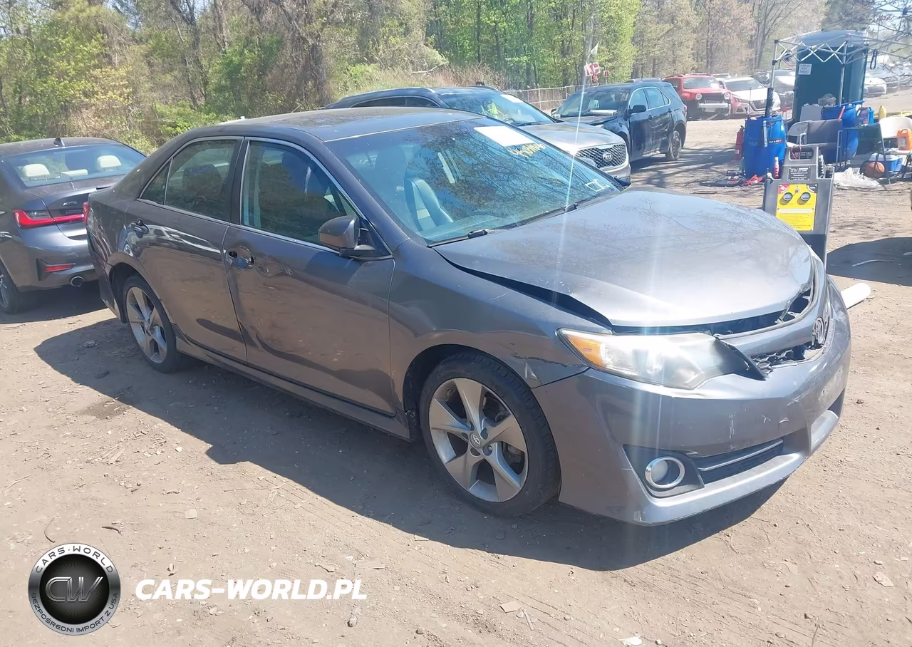 2014 Toyota Camry Se Sport