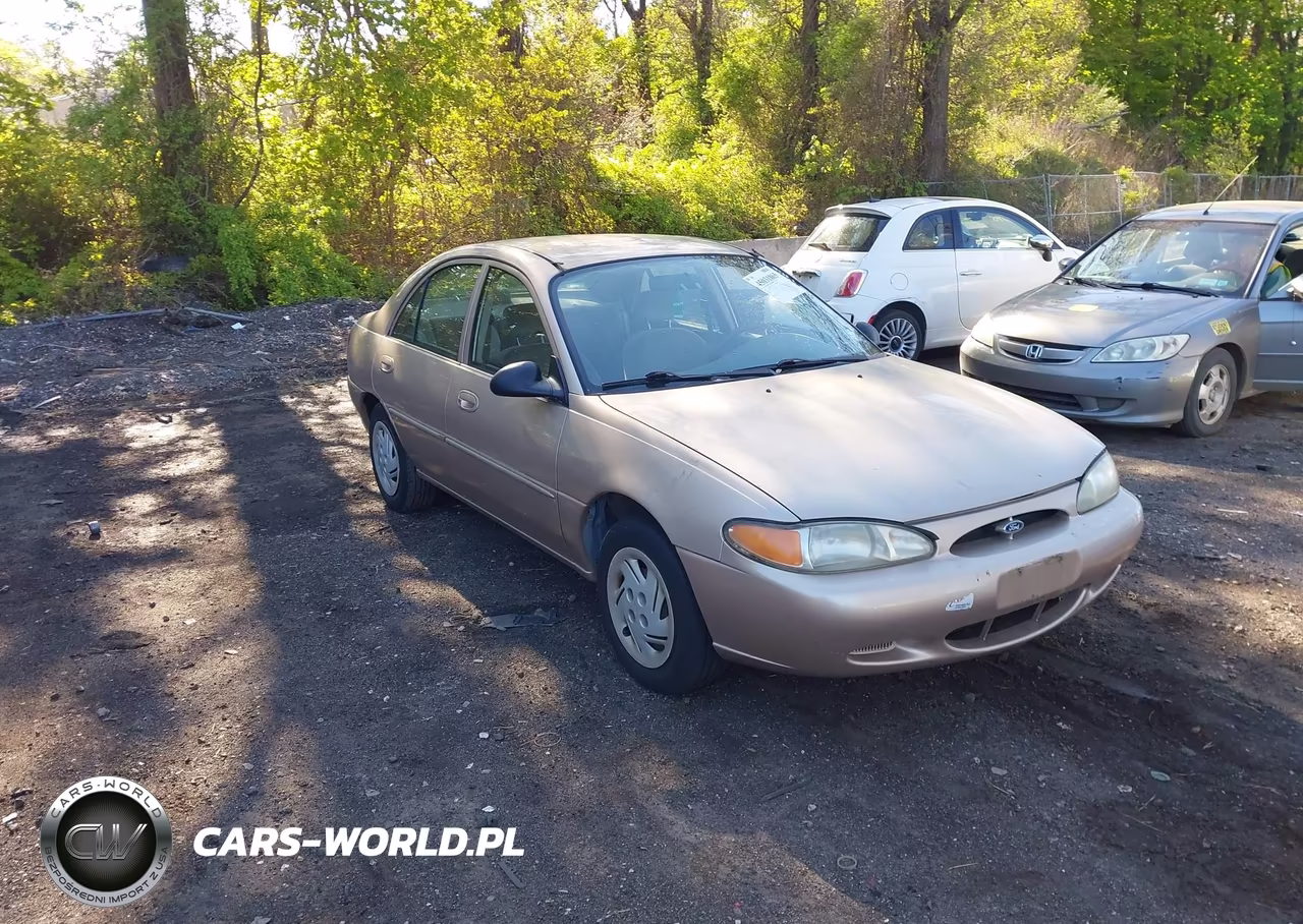 1999 Ford Escort Se