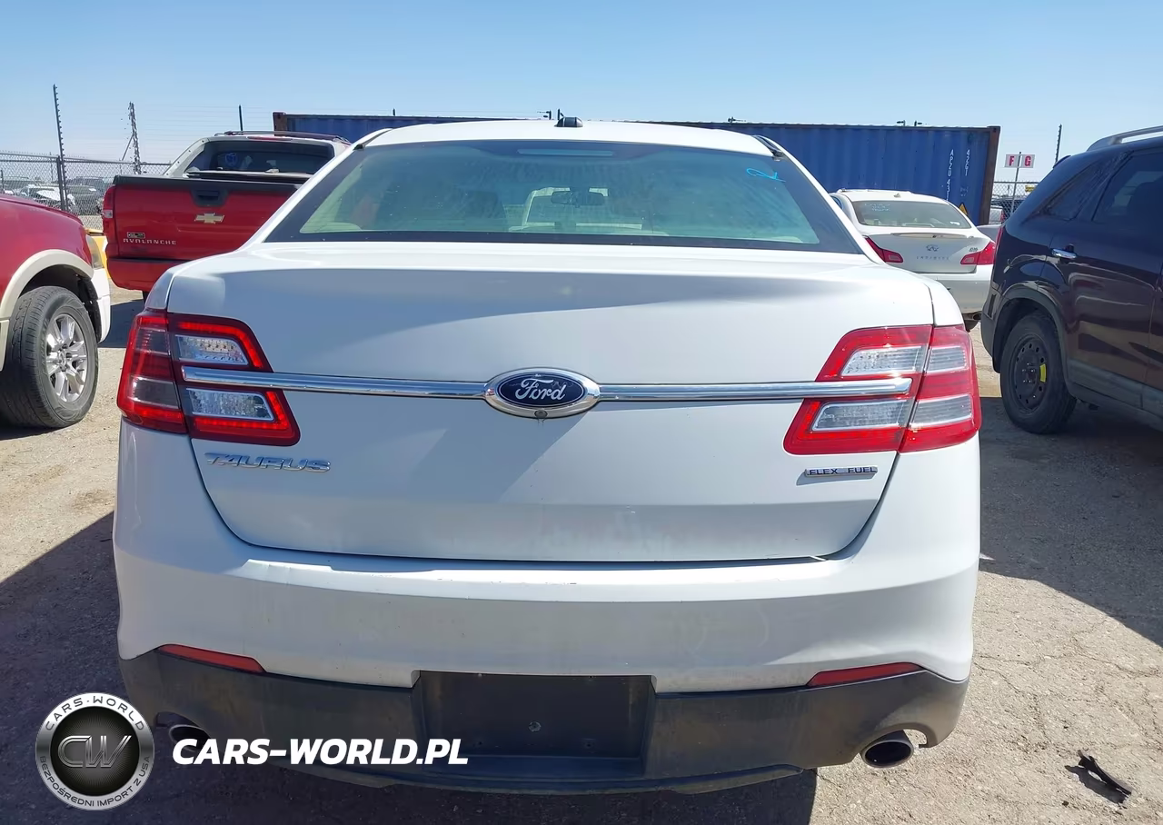 2017 Ford Taurus Se VIN:1FAHP2D81HG111451 - 16