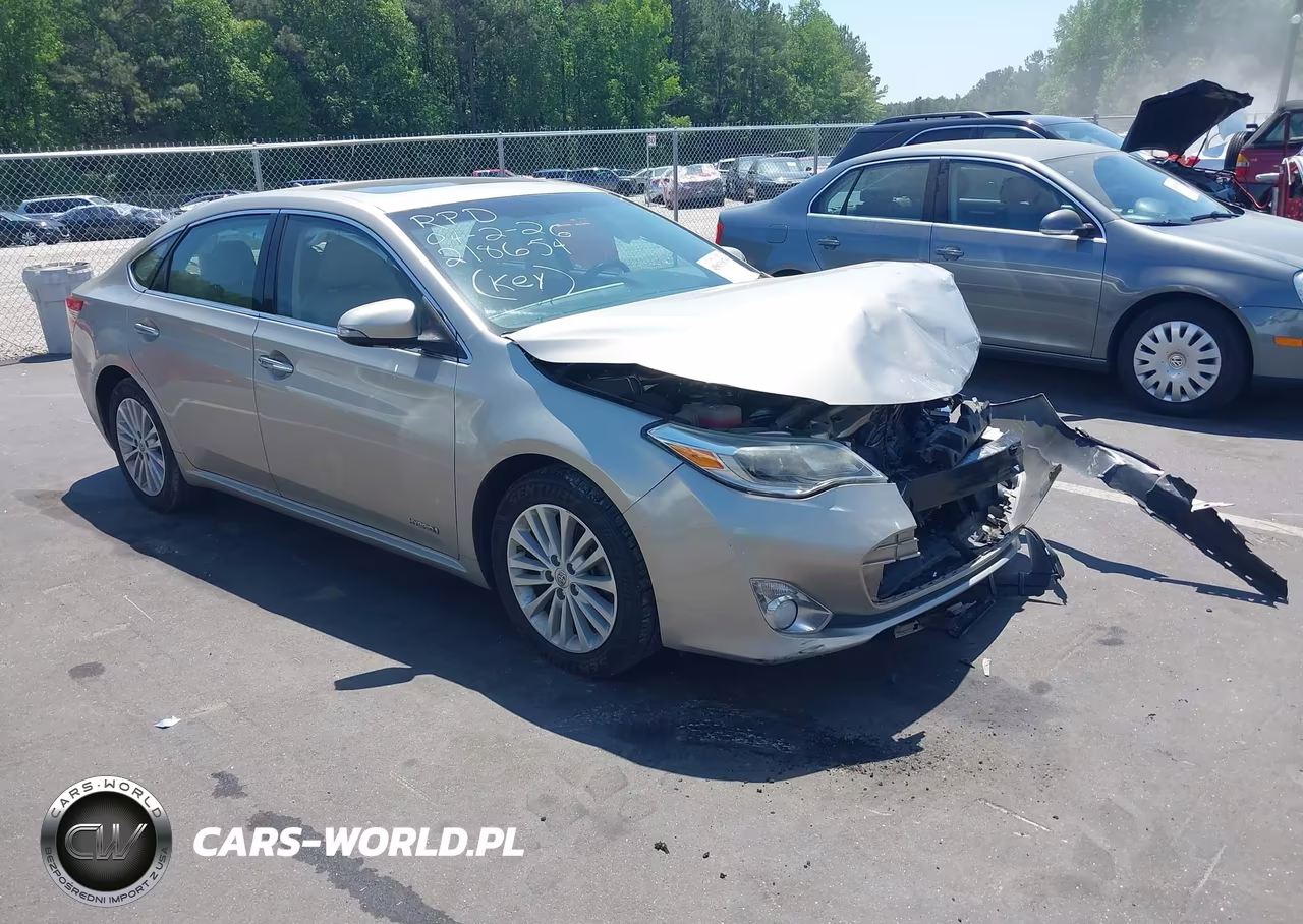 2014 Toyota Avalon Hybrid Limited