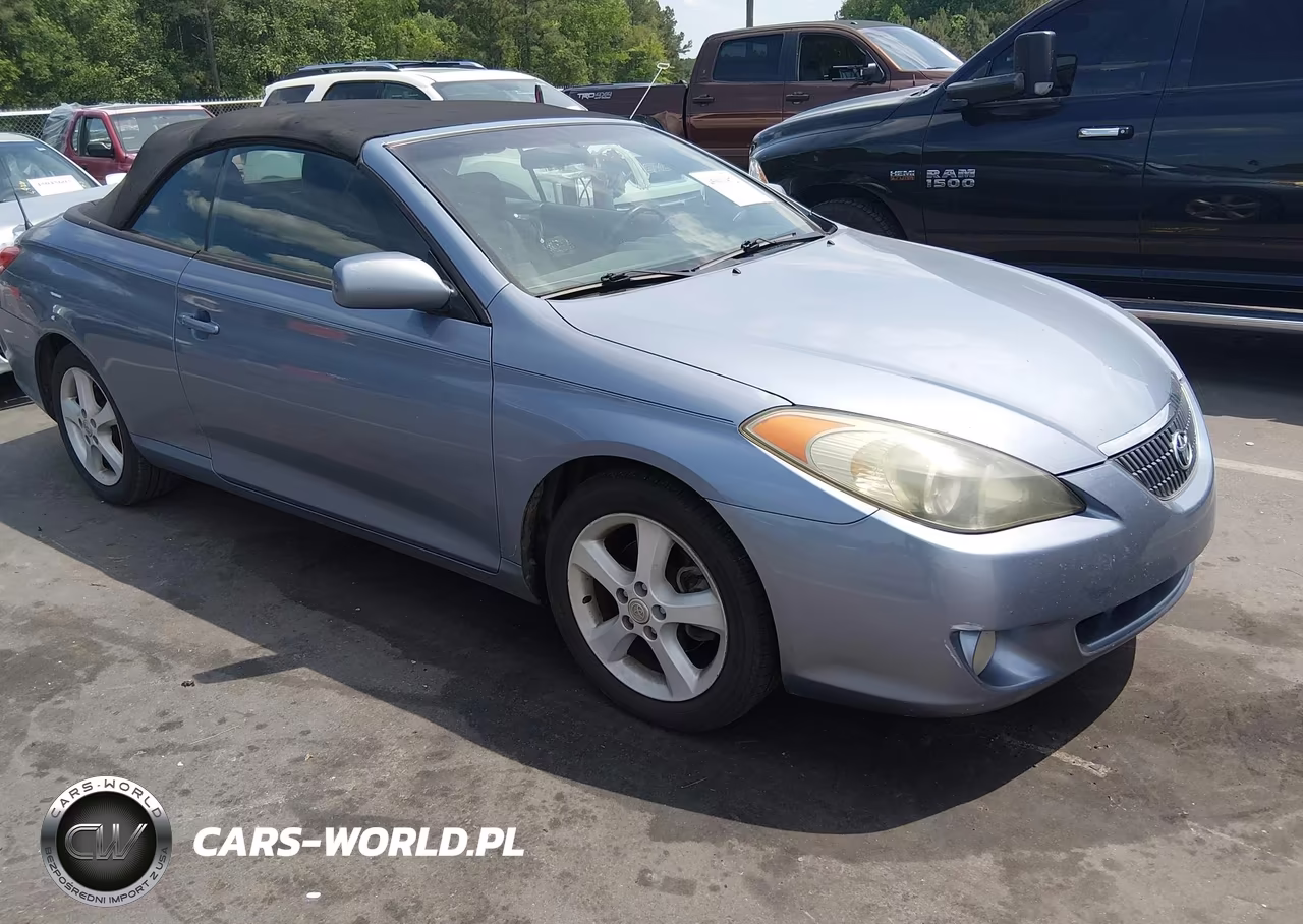 2005 Toyota Camry Solara Se