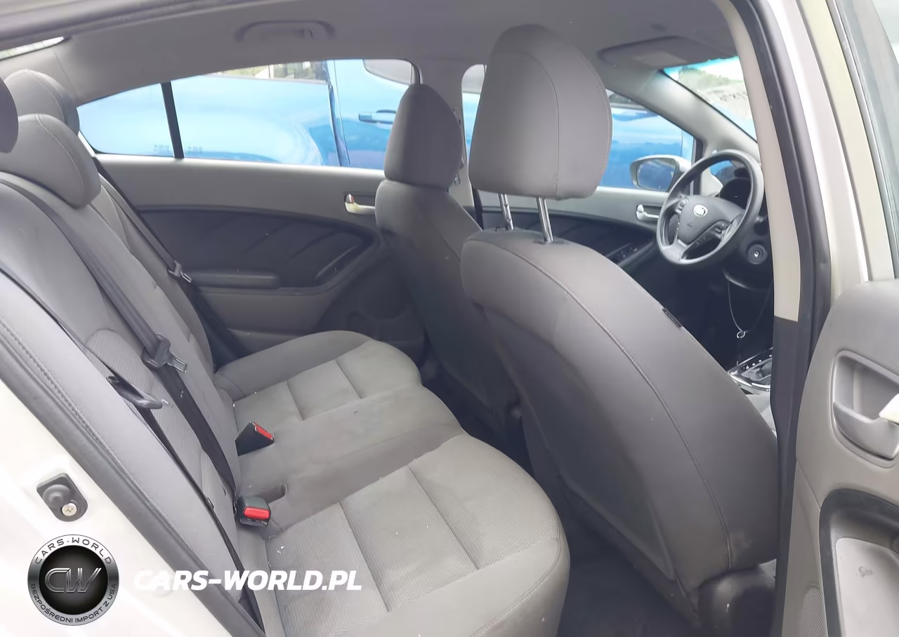 2017 Kia Forte Lx VIN:3KPFK4A70HE134632 - 8