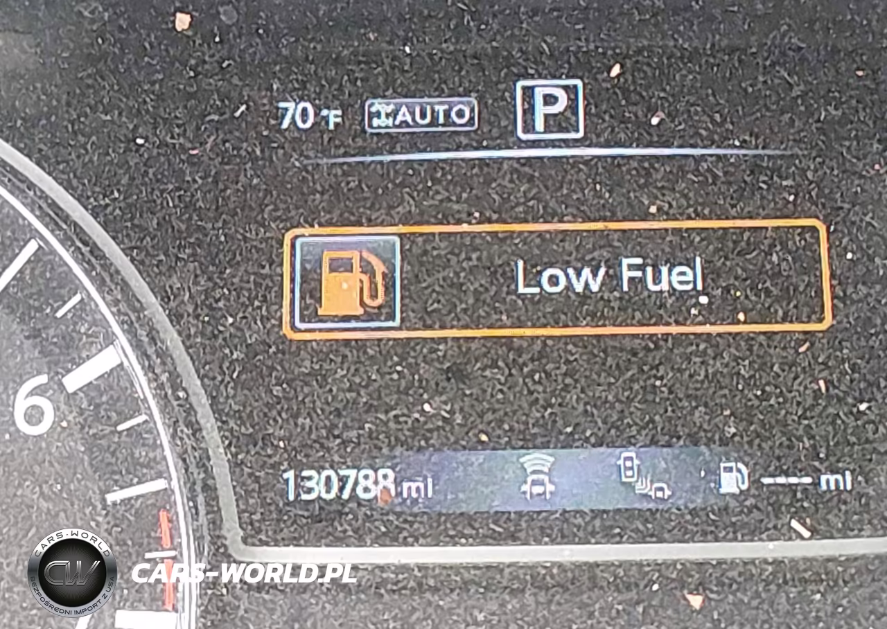2018 Nissan Pathfinder Sl VIN:5N1DR2MMXJC643256 - 15