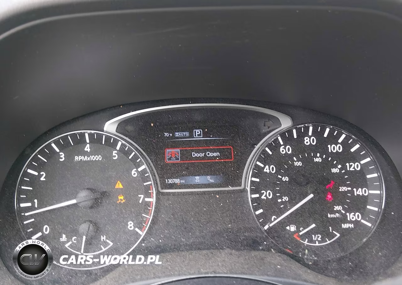 2018 Nissan Pathfinder Sl VIN:5N1DR2MMXJC643256 - 7