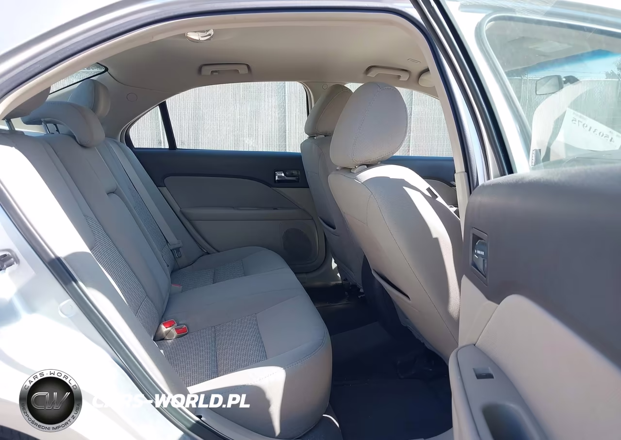 2011 Ford Fusion Se VIN:3FAHP0HA2BR252627 - 8