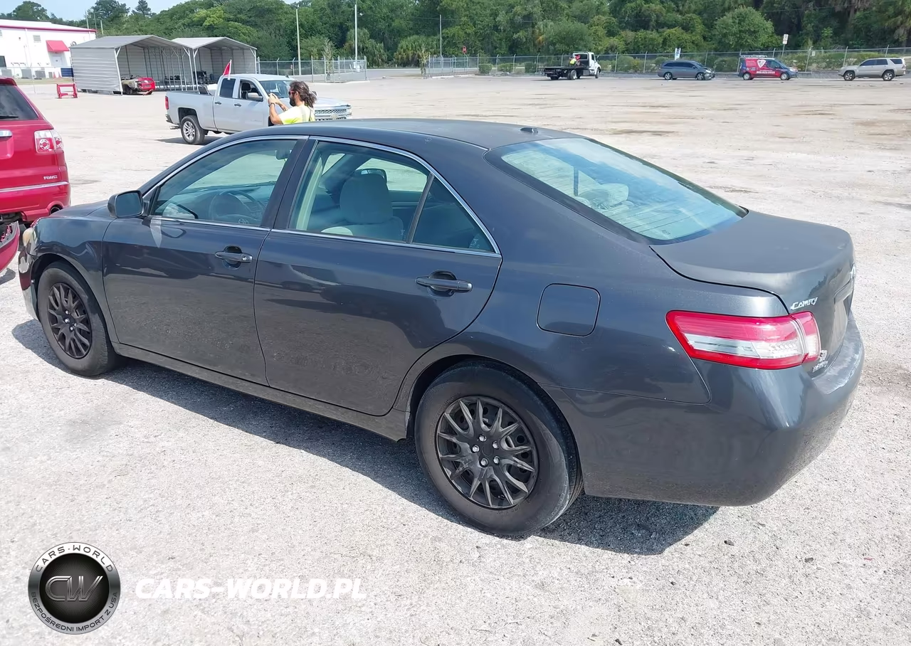 2011 Toyota Camry Le VIN:4T1BF3EKXBU177178 - 3