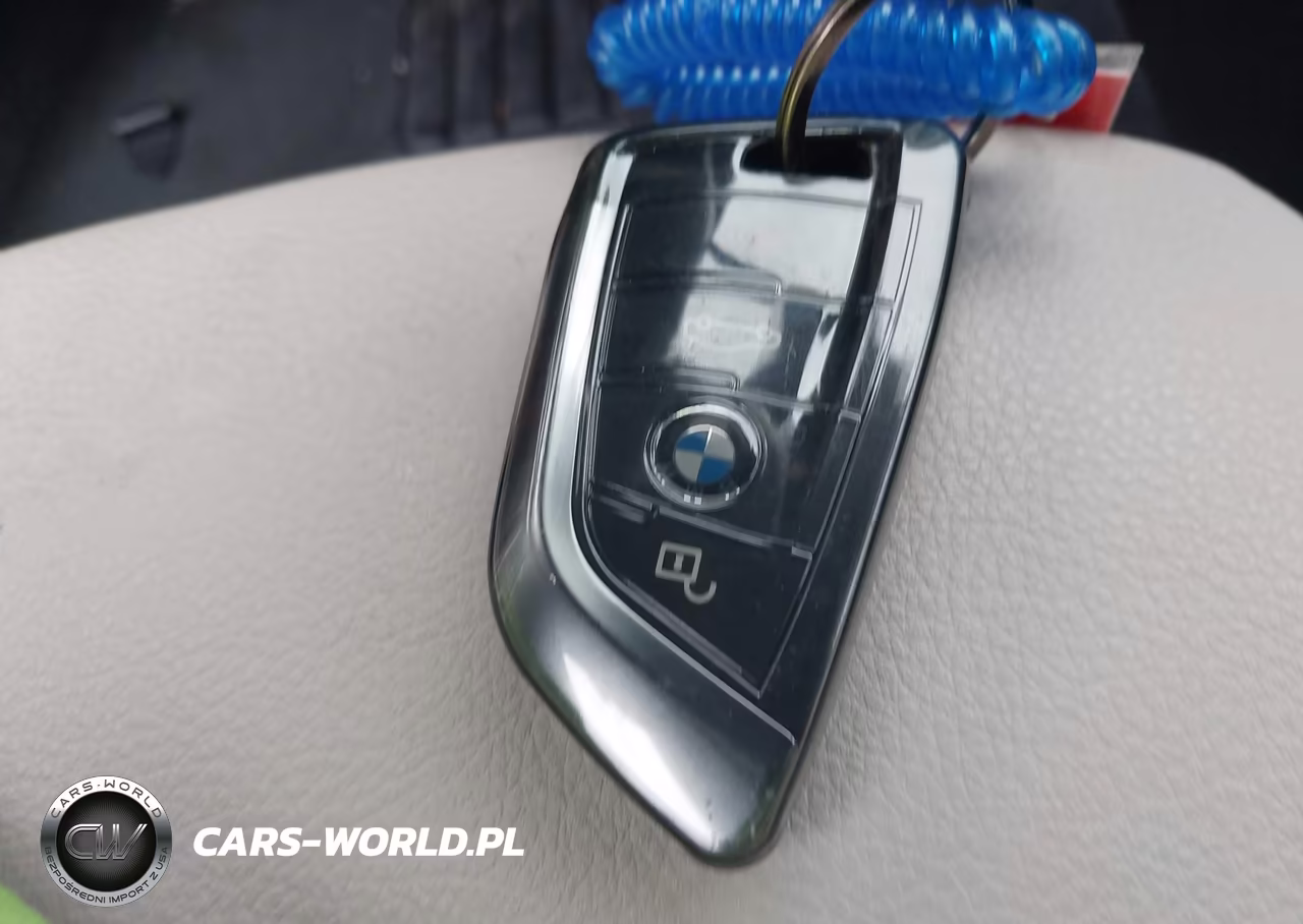 2018 BMW X2 xDrive28I VIN:WBXYJ5C34JEF82262 - 11