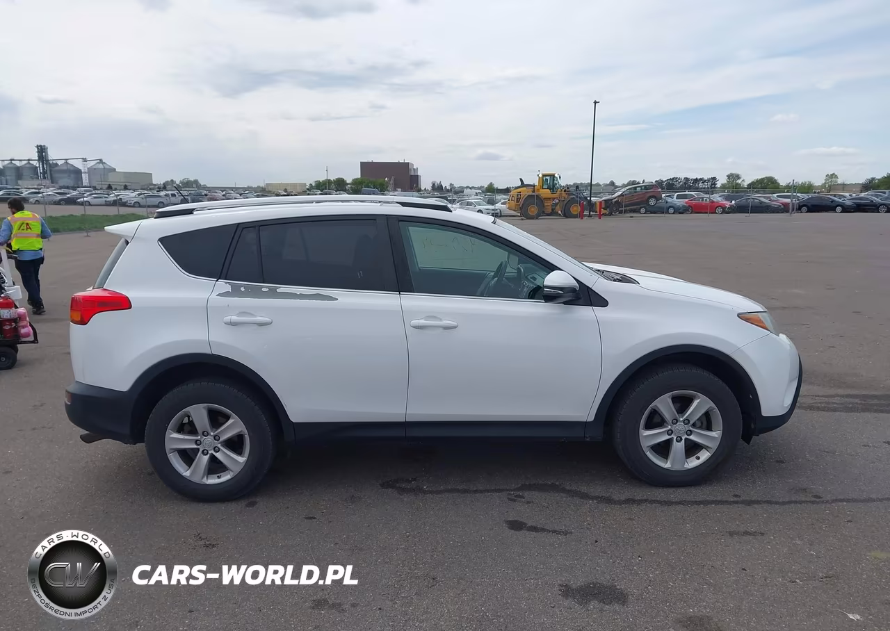 2013 Toyota Rav4 Xle VIN:2T3RFREV5DW083473 - 14