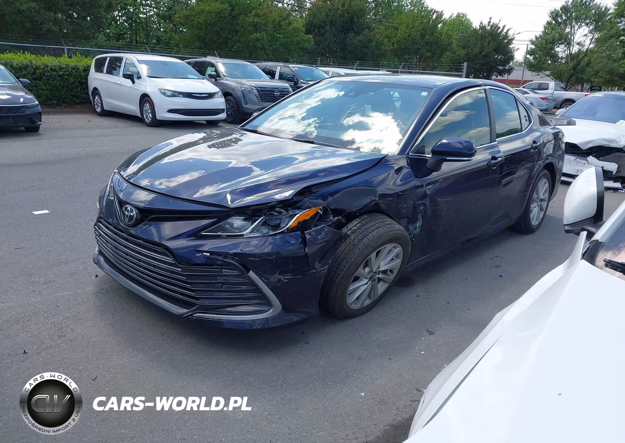 2022 Toyota Camry Le VIN:4T1R11AK8NU069329 - 2