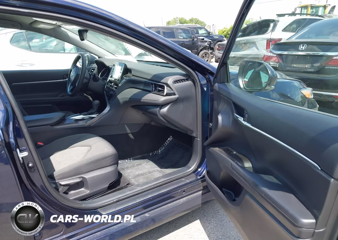 2022 Toyota Camry Le VIN:4T1R11AK8NU069329 - 5