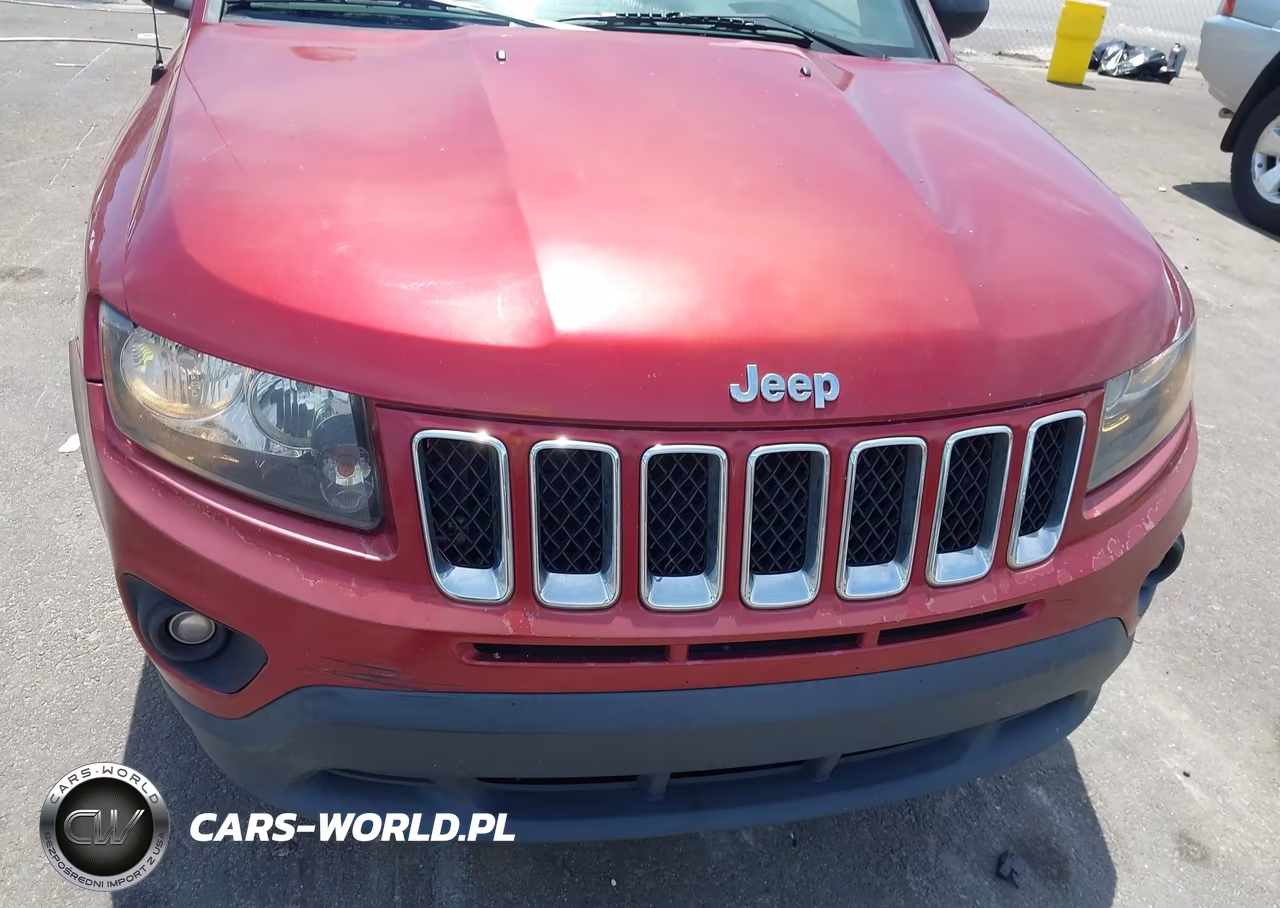 2015 Jeep Compass Sport VIN:1C4NJCBA2FD284940 - 6