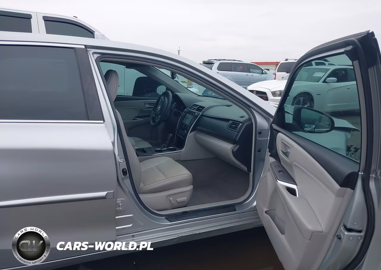 2017 Toyota Camry Xle VIN:4T1BF1FK4HU622316 - 5