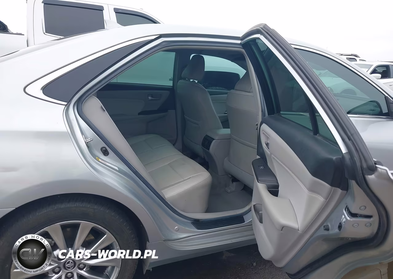 2017 Toyota Camry Xle VIN:4T1BF1FK4HU622316 - 8