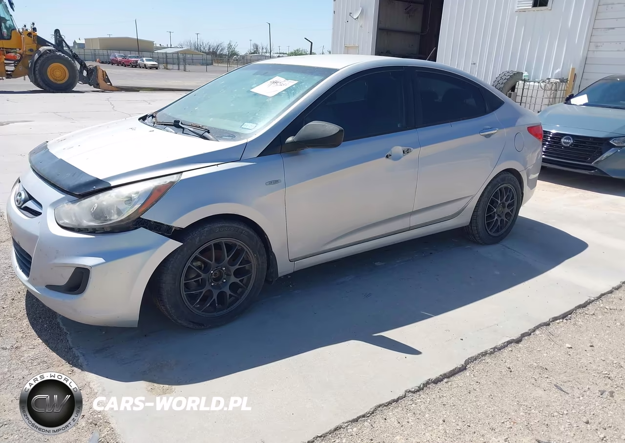 2013 Hyundai Accent Gls VIN:KMHCT4AE5DU305199 - 2