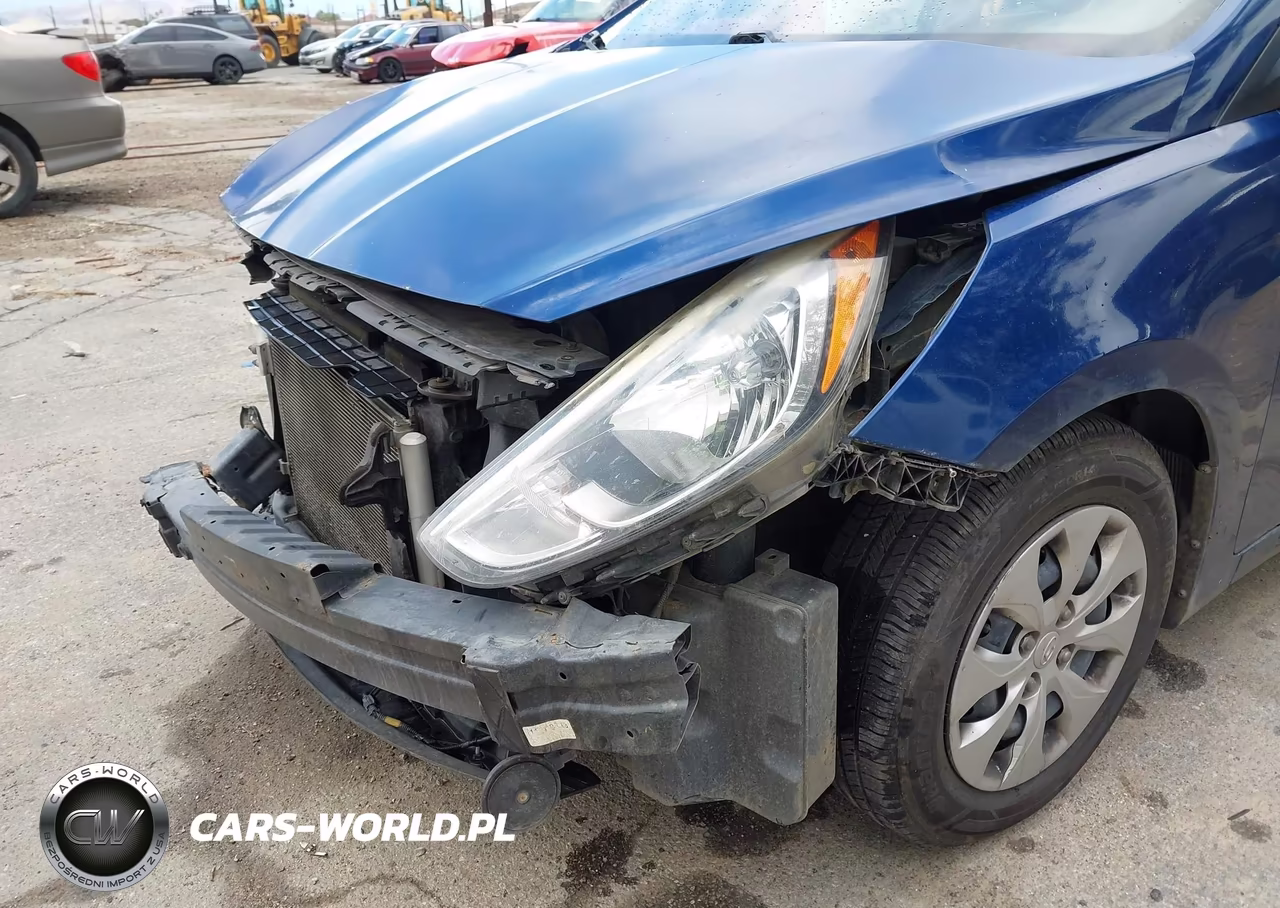 2015 Hyundai Accent Gls VIN:KMHCT4AE2FU884588 - 12