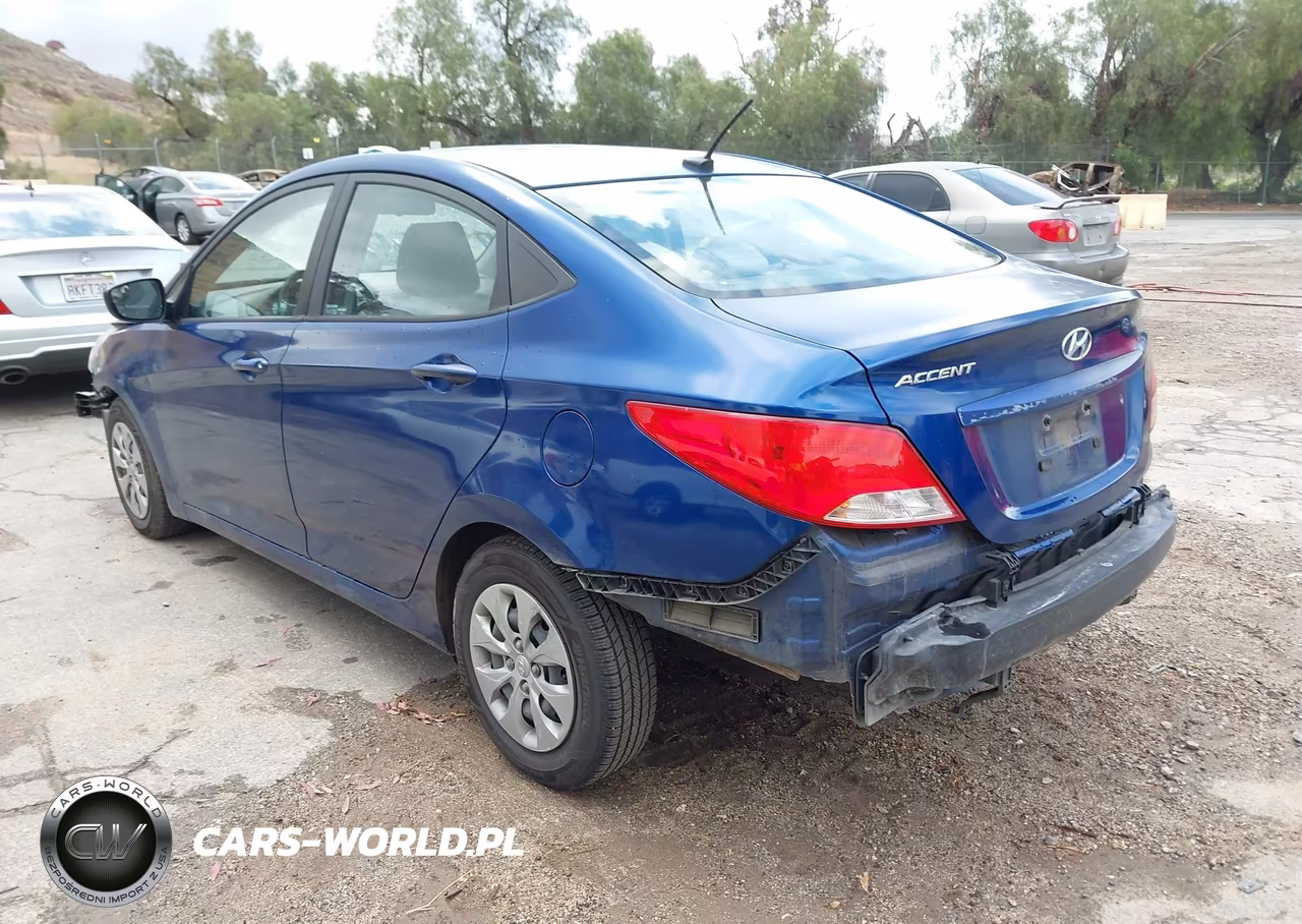 2015 Hyundai Accent Gls VIN:KMHCT4AE2FU884588 - 3