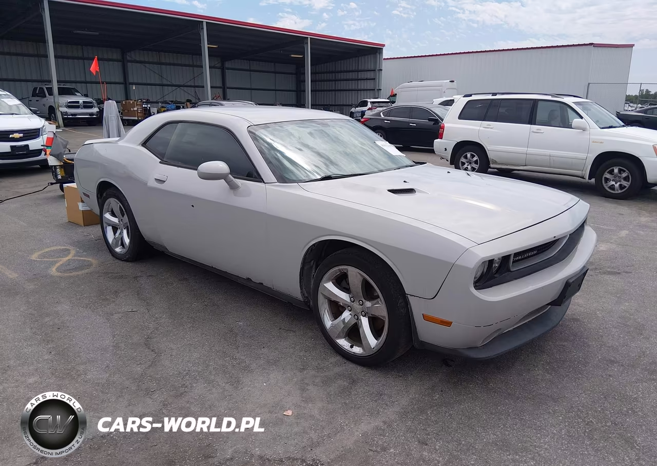 2013 Dodge Challenger Sxt