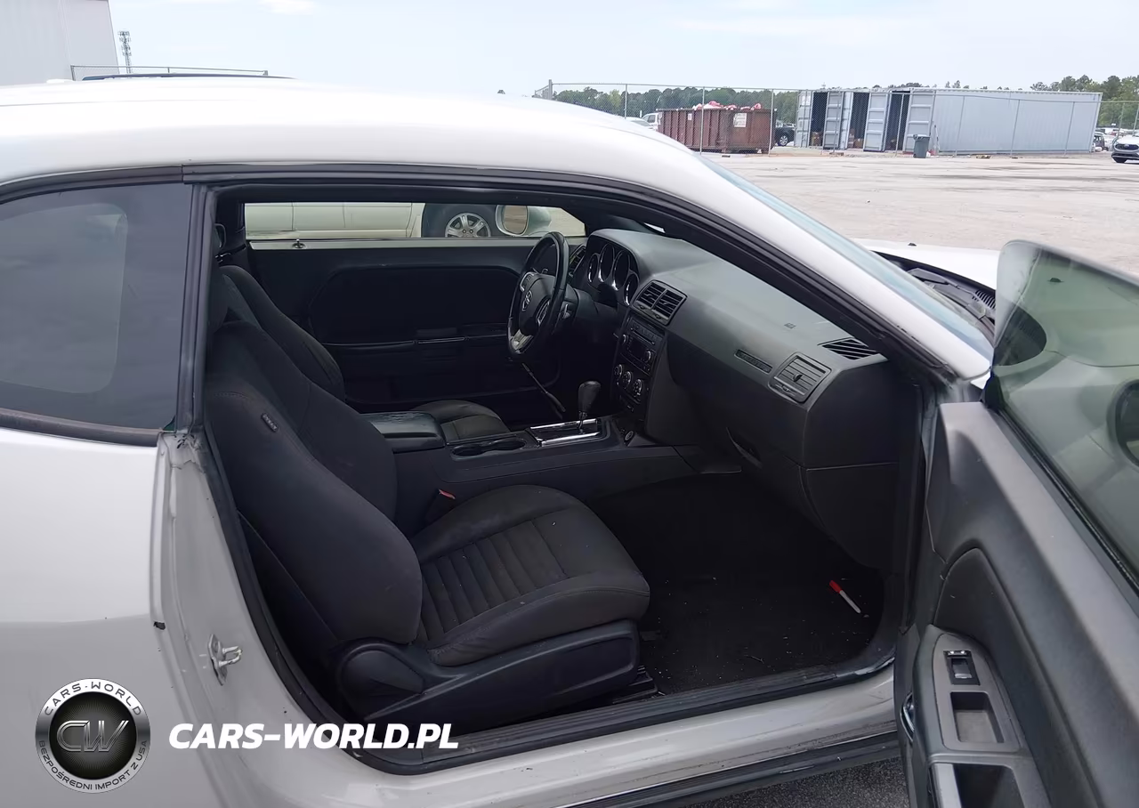 2013 Dodge Challenger Sxt VIN:2C3CDYAG9DH612473 - 5