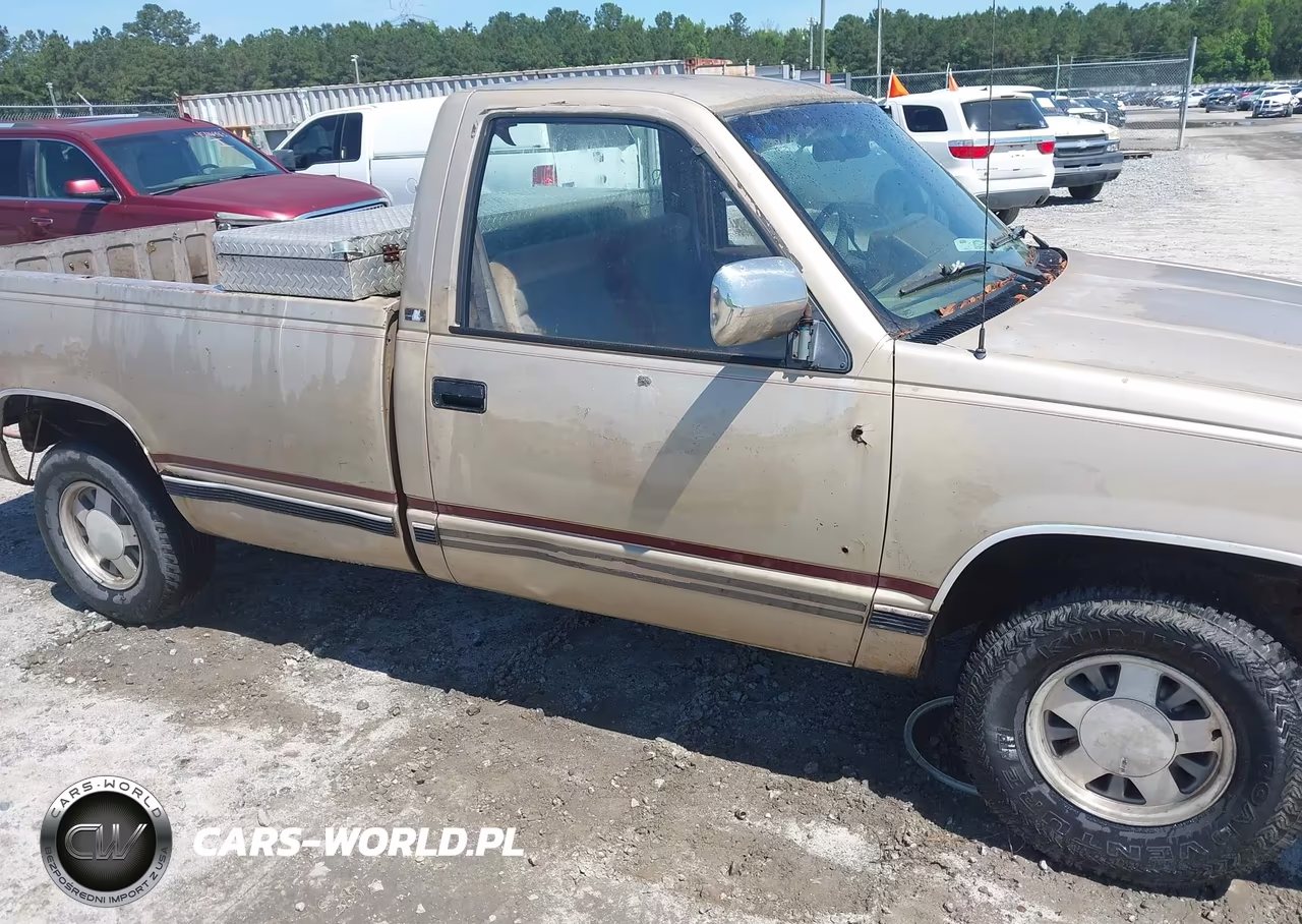 1988 GMC Gmt-400 C1500 VIN:1GTDC14K3JE523933 - 13