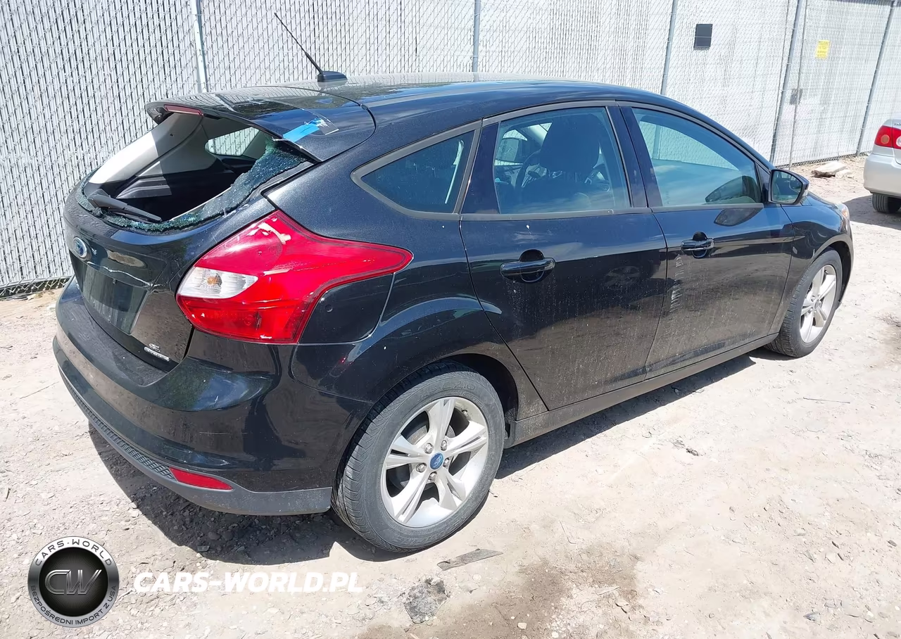 2013 Ford Focus Se VIN:1FADP3K27DL155541 - 4
