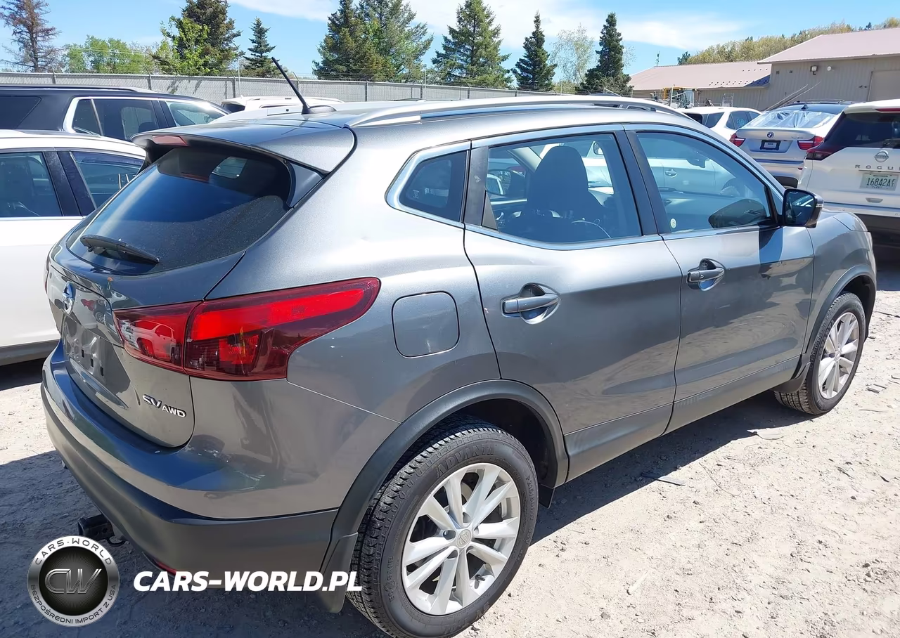 2018 Nissan Rogue Sport Sv VIN:JN1BJ1CR7JW254618 - 4