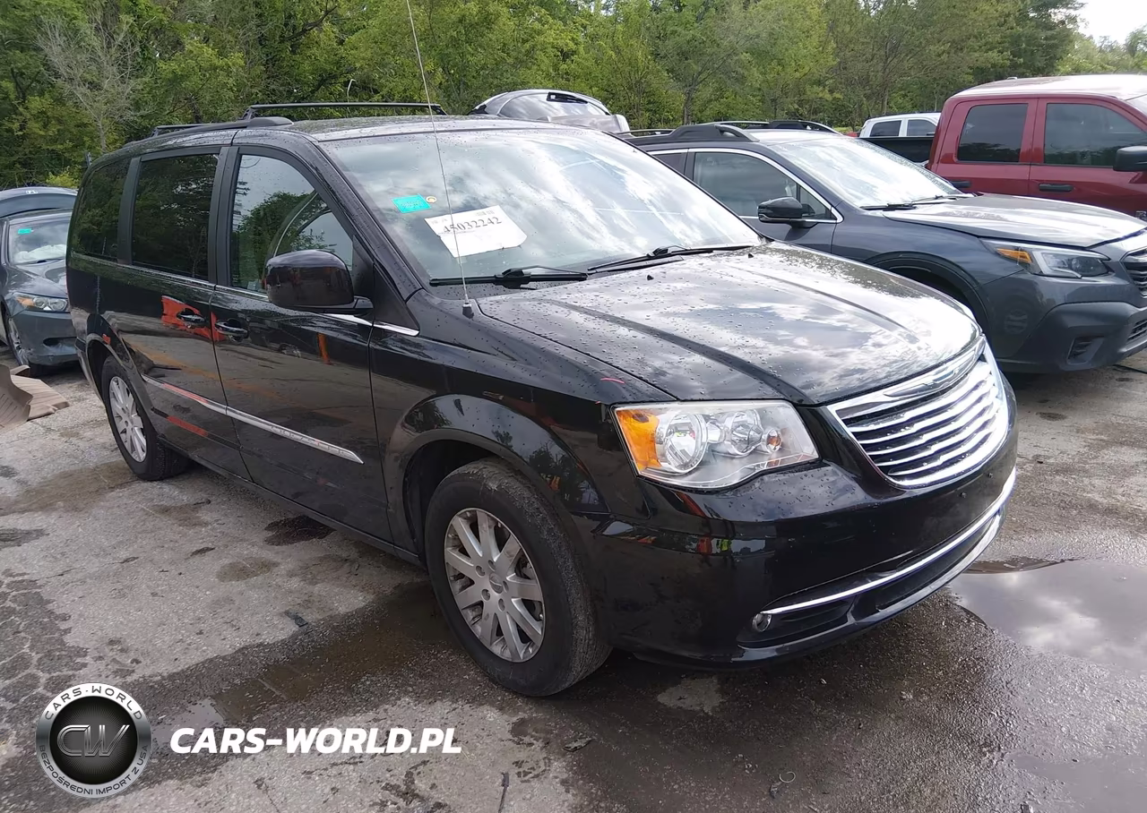 2014 Chrysler Town & Country Touring – zdjęcie 1 z 14