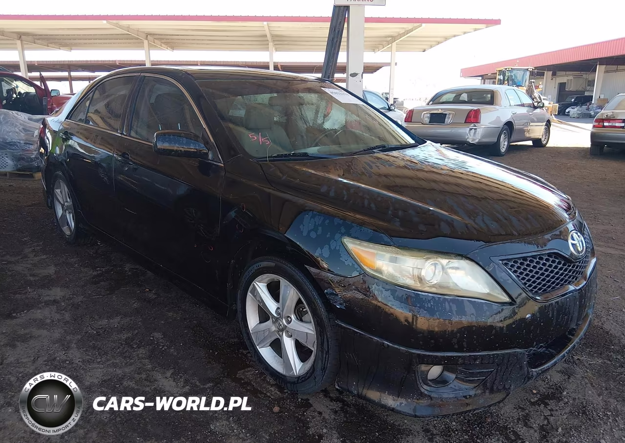2011 Toyota Camry Se – zdjęcie 1 z 11