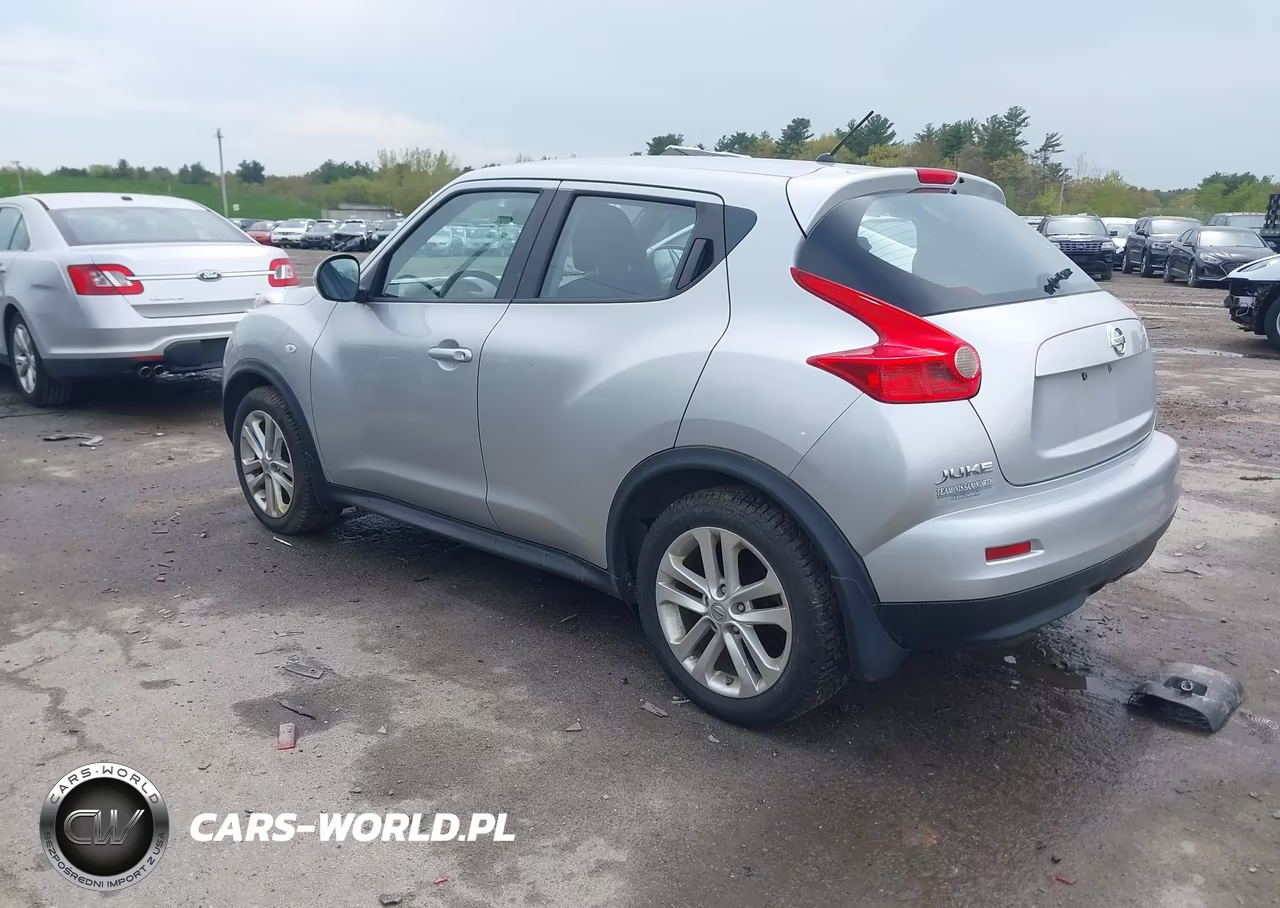 2014 Nissan Juke S VIN:JN8AF5MV5ET362776 - 3