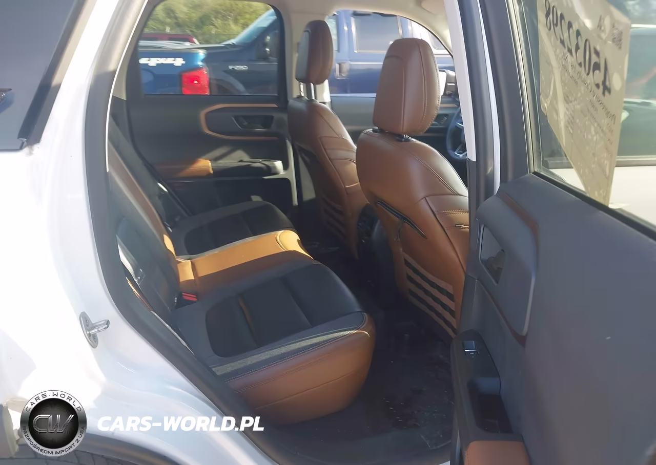 2022 Ford Bronco Sport Outer Banks VIN:3FMCR9C66NRD21857 - 8