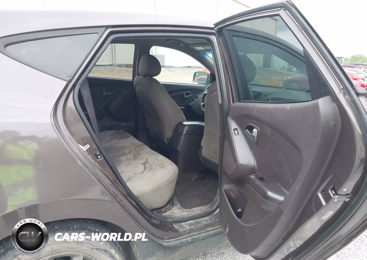 2015 Hyundai Tucson Gls VIN:KM8JT3AF6FU959481 - 8