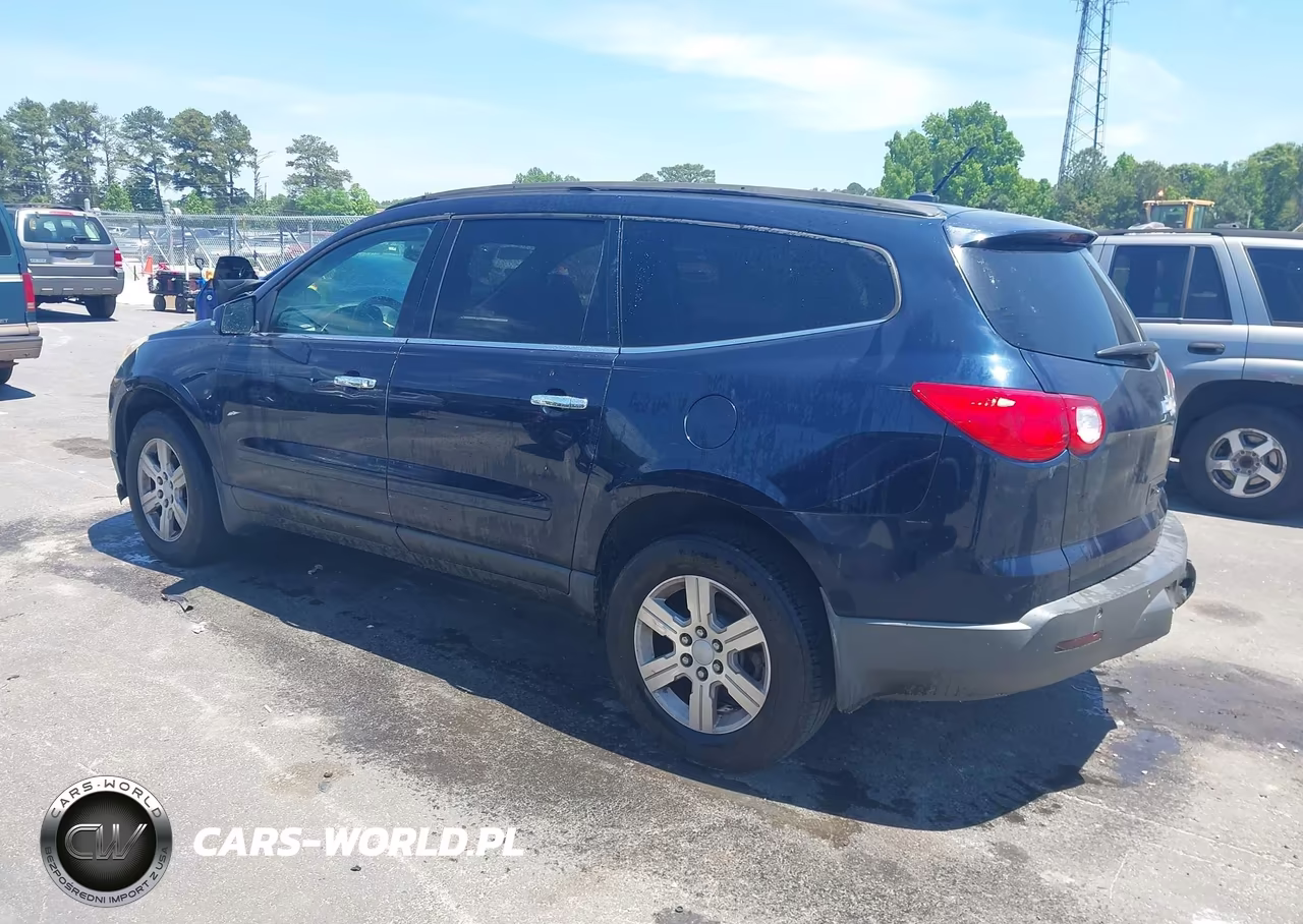 2011 Chevrolet Traverse 1Lt VIN:1GNKRGED9BJ174396 - 3