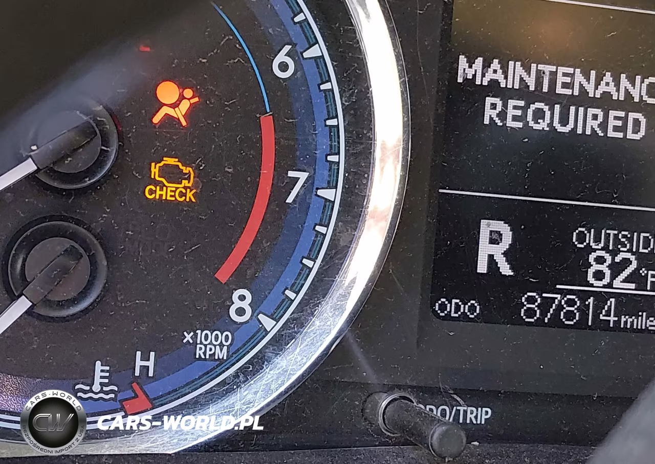 2017 Toyota Corolla Le VIN:5YFBURHE5HP726486 - 16