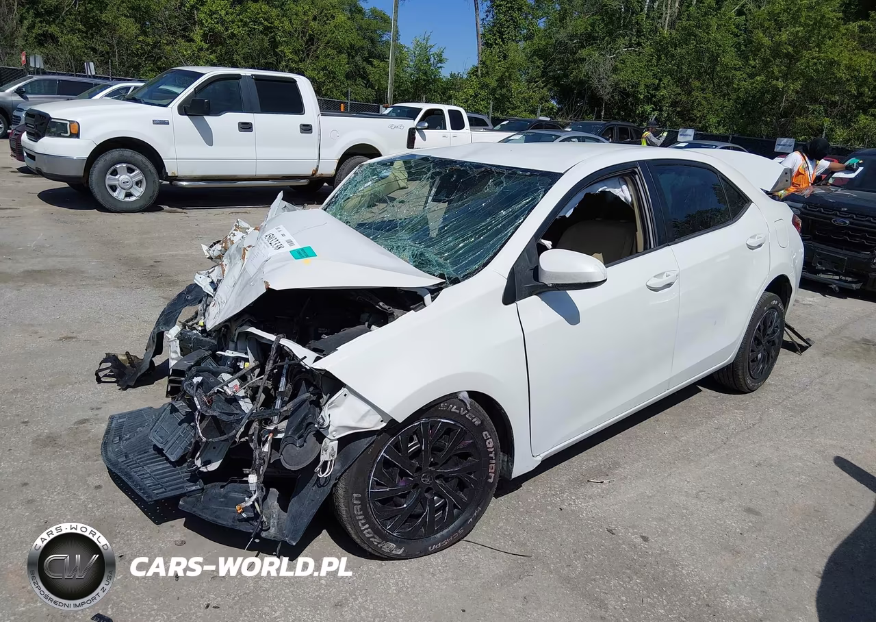 2017 Toyota Corolla Le VIN:5YFBURHE5HP726486 - 2