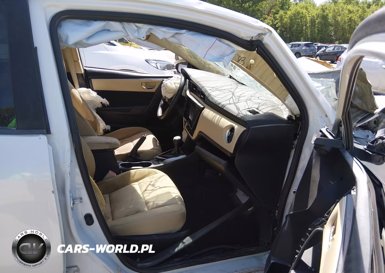 2017 Toyota Corolla Le VIN:5YFBURHE5HP726486 - 5