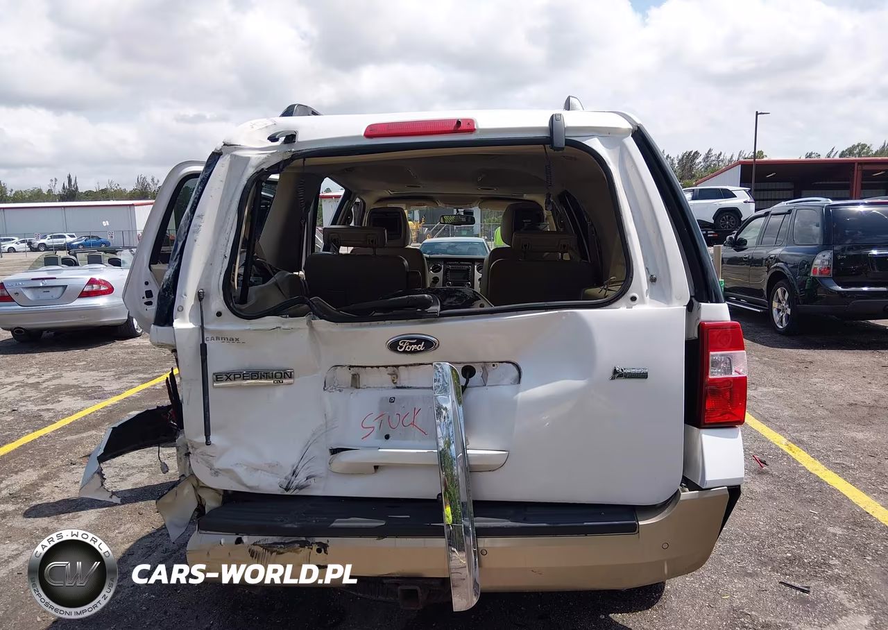 2012 Ford Expedition Xlt VIN:1FMJU1H53CEF23160 - 17