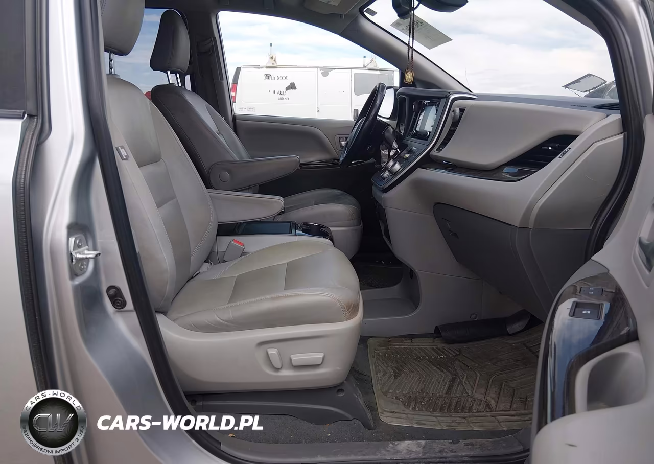 2020 Toyota Sienna Xle VIN:5TDYZ3DC0LS056262 - 5