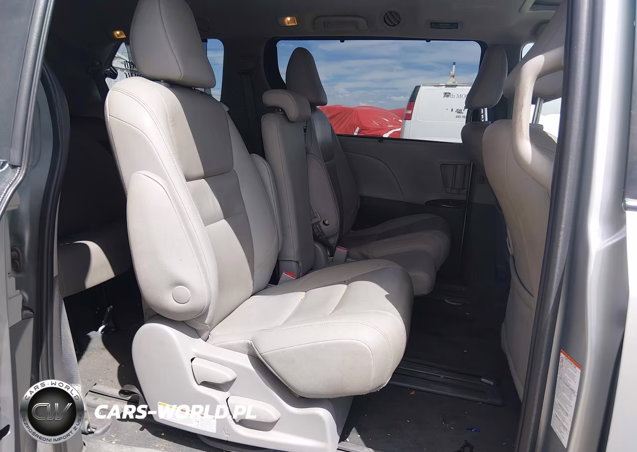 2020 Toyota Sienna Xle VIN:5TDYZ3DC0LS056262 - 8