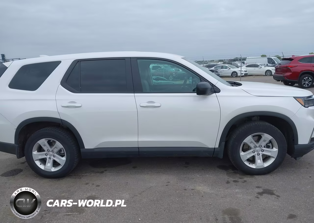 2023 Honda Pilot Awd Lx VIN:5FNYG1H29PB019183 - 13