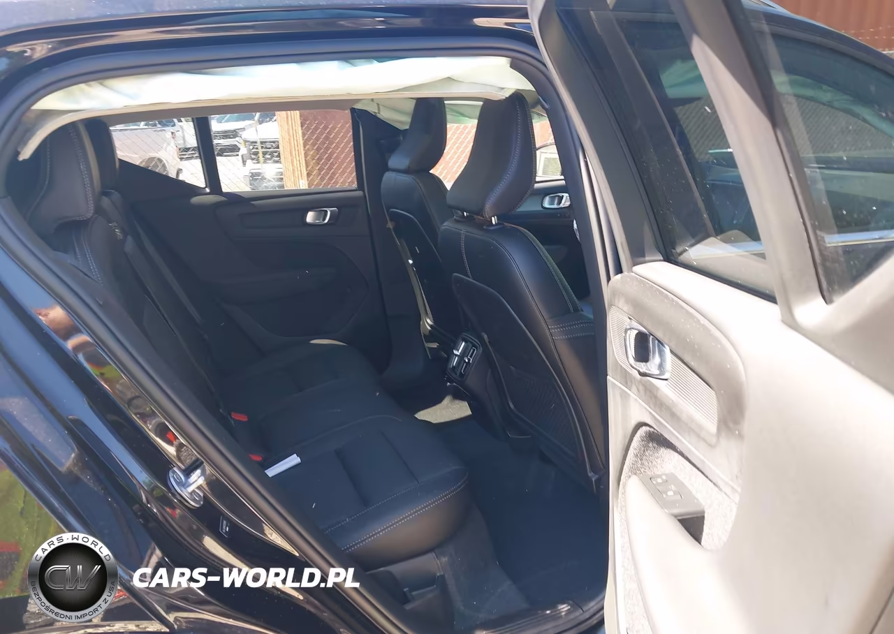 2024 Volvo Xc40 B5 Core Bright Theme-B5 Core Dark Theme VIN:YV4L12UK8R2286664 - 8