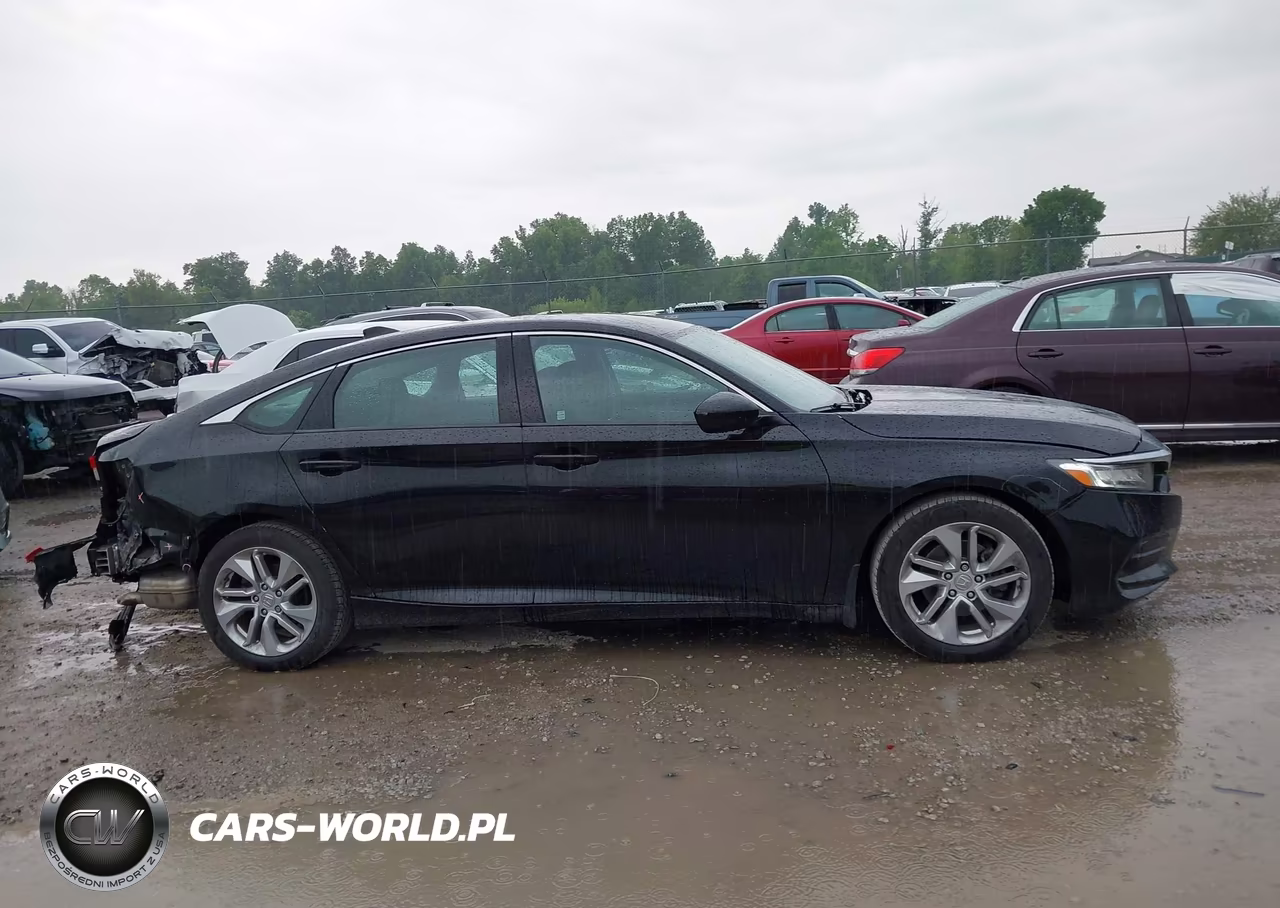2018 Honda Accord Lx VIN:1HGCV1F18JA113955 - 13