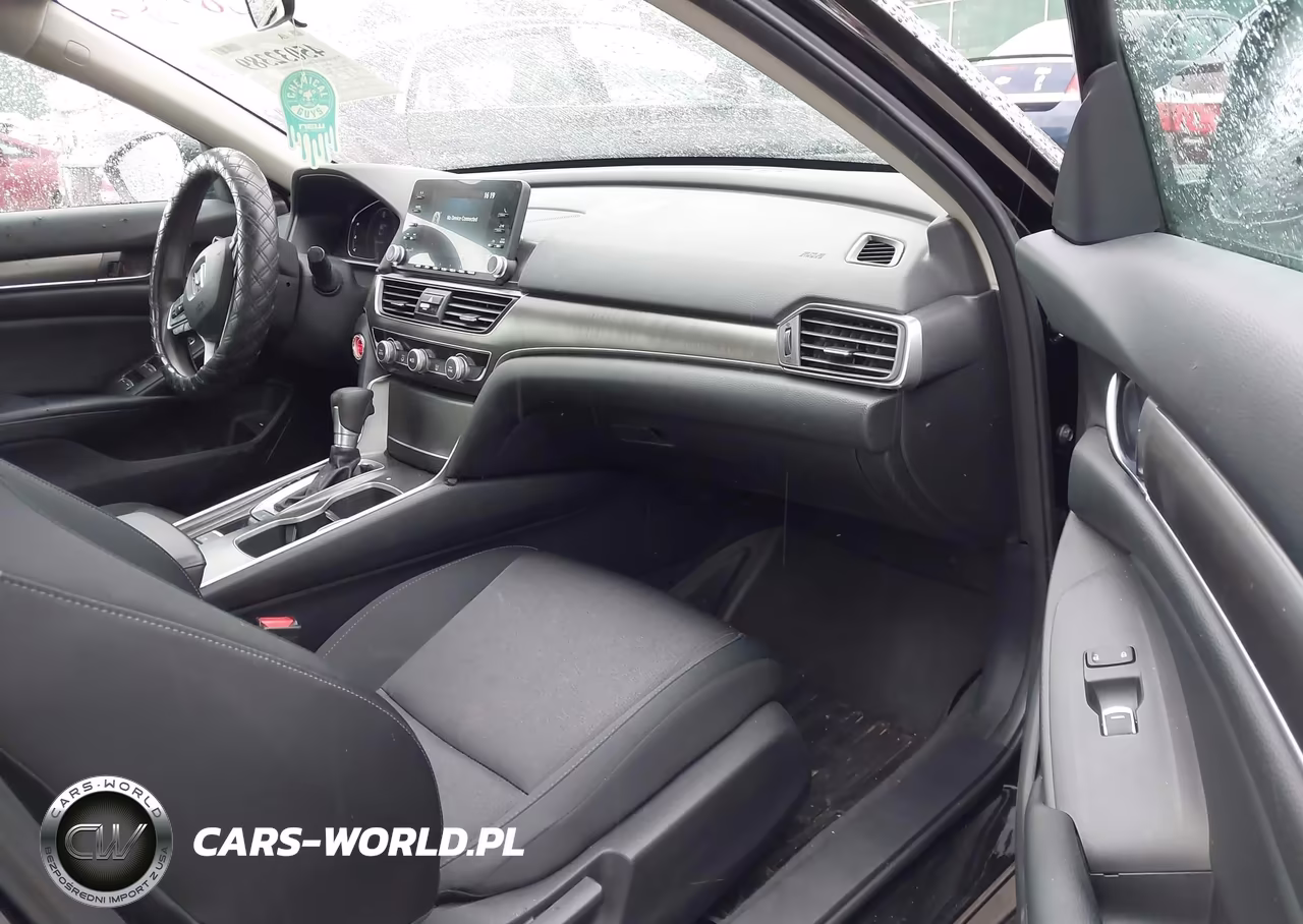 2018 Honda Accord Lx VIN:1HGCV1F18JA113955 - 5