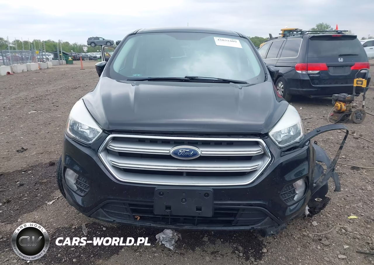 2017 Ford Escape Se VIN:1FMCU0GD0HUD52215 - 13