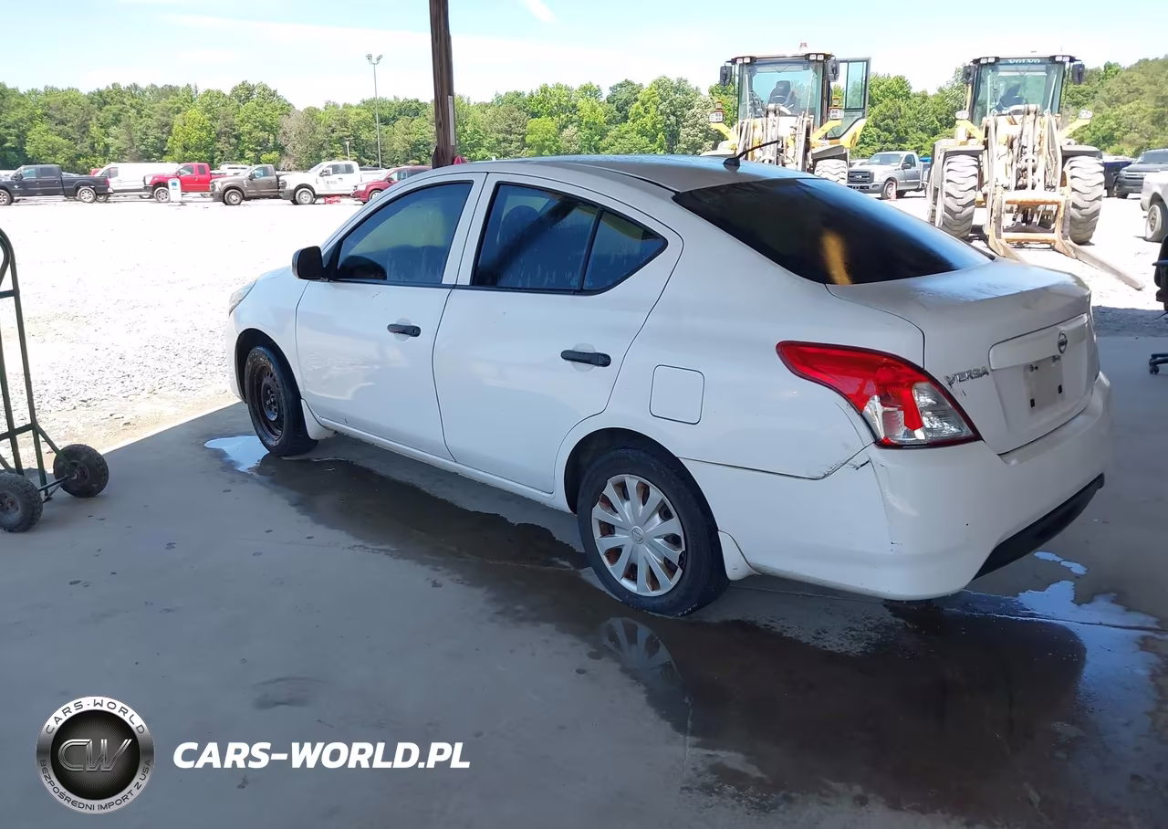 2015 Nissan Versa 1.6 S VIN:3N1CN7AP4FL959337 - 3