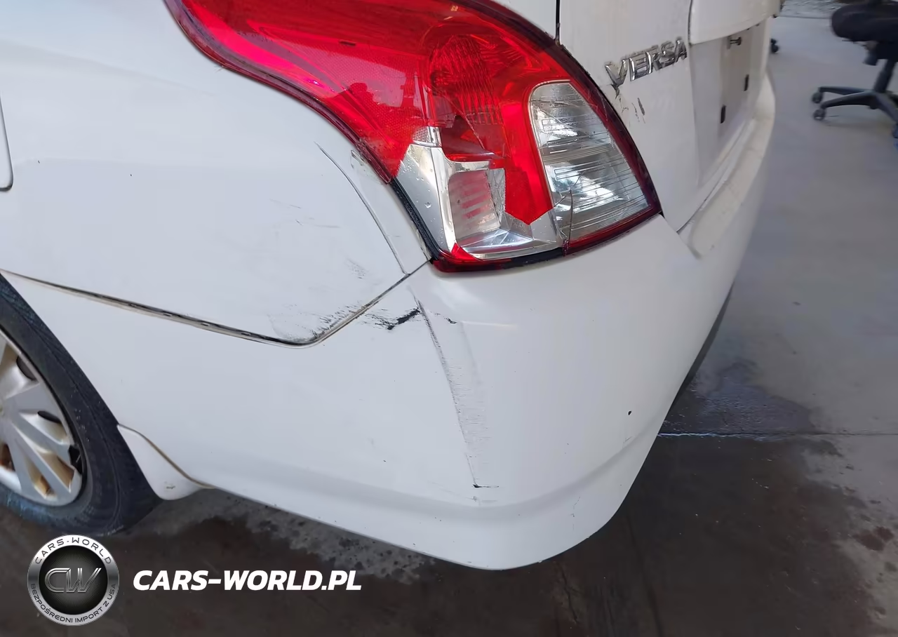 2015 Nissan Versa 1.6 S VIN:3N1CN7AP4FL959337 - 6