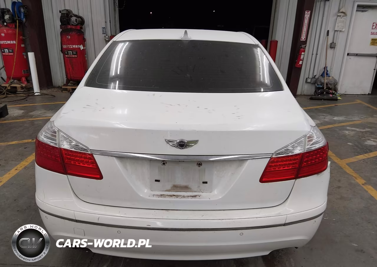 2011 Hyundai Genesis 4.6 VIN:KMHGC4DF2BU118523 - 17